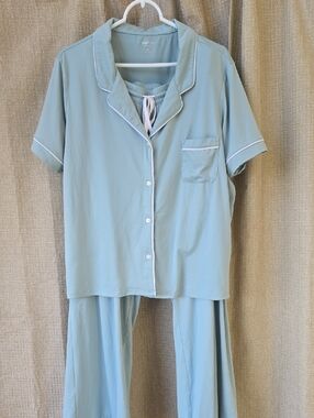 GAP Light Blue Short Sleeve Pajama Set with White Piping